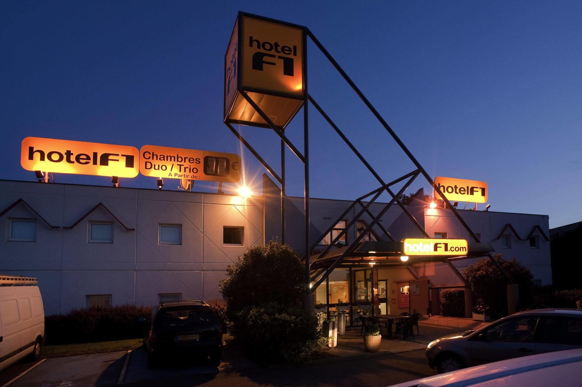 Hotelf1 Saint Etienne La Grand Croix LʼHorme エクステリア 写真